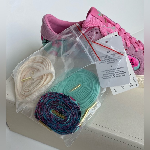 ADIDAS x AriZona Iced Tea Continental Women’s Shoes - Picture 3 of 11